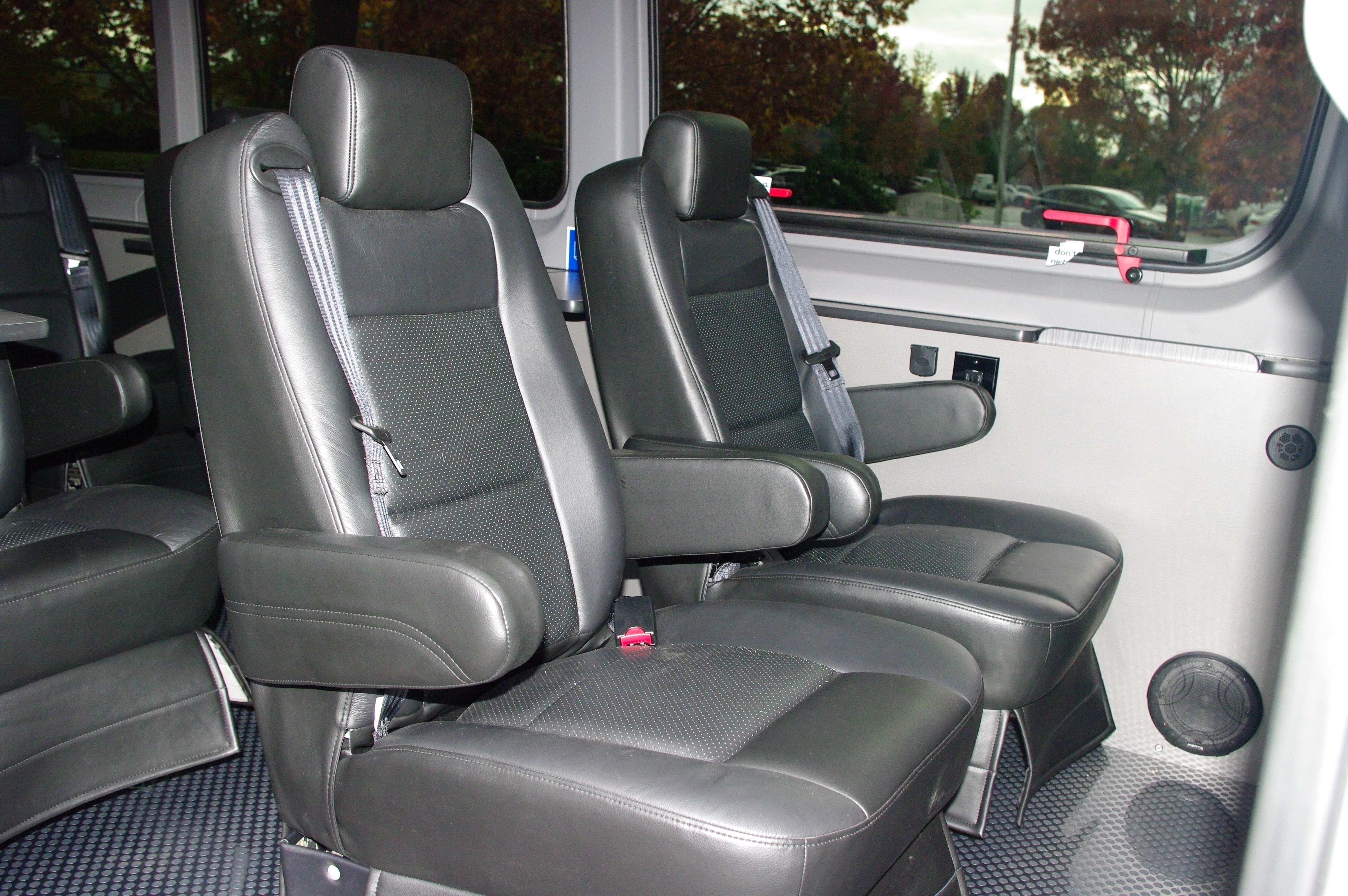 minivans with captain chairs